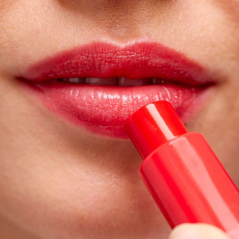 REPARADOR LABIAL STICK (REPARADOR LABIAL PROTEGE Y DALE UN TOQUE DE COLOR A TUS LABIOS)